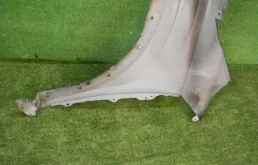 Крыло правое для Mazda CX 5 2018 года на фотографиях