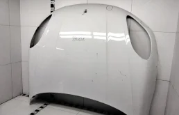 Капот для Porsche Macan 2023 года на фотографиях