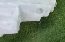 Бачок стеклоомывателя передний для Toyota RAV4 2019 года на фотографиях