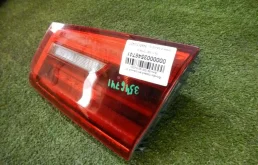 Фонарь внутренний правый для BMW 5er 2019 года на фотографиях