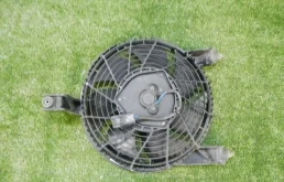 Вентилятор радиатора кондиционера для Toyota Land Cruiser на фотографиях