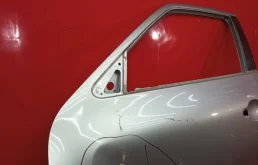 Дверь передняя левая для Nissan Juke 2018 года на фотографиях