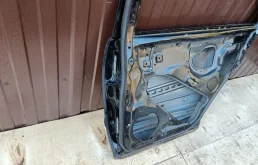 Дверь задняя правая для Mercedes-Benz S class 1999 года на фотографиях