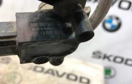 Датчик дорожного просвета передний для Skoda Octavia на фотографиях