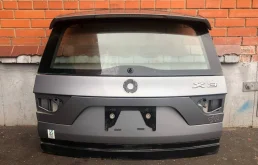 Дверь багажника для BMW X3 2008 года на фотографиях