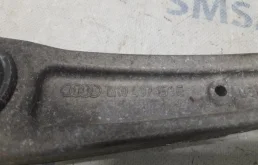 Рычаг передний правый нижний для Audi A6 на фотографиях