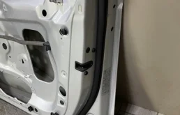 Дверь передняя правая для Audi A6 2012 года на фотографиях