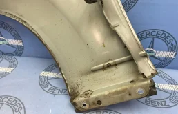 Крыло правое для Mercedes-Benz S class 2009 года на фотографиях