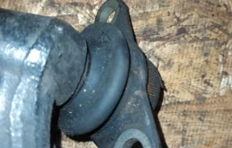 Рычаг передний правый нижний для Volvo XC90 2008 года на фотографиях