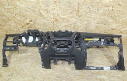 Торпедо (в сборе) для Hyundai ix35 2011 года на фотографиях