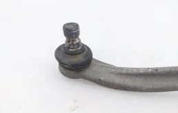 Рычаг передний правый верхний для Audi A6 2013 года на фотографиях