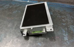 Монитор приборной панели для Audi A4 2011 года на фотографиях