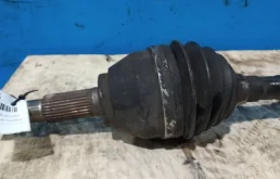 Привод передний левый для Nissan Murano 2002 года на фотографиях