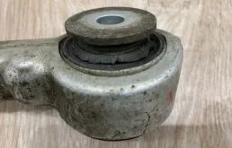 Рычаг передний левый верхний для Mercedes-Benz GL class 2007 года на фотографиях