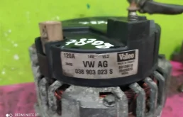 Генератор для Skoda Octavia 1997 года на фотографиях