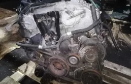 Двигатель для Nissan Pathfinder 2015 года на фотографиях