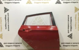 Дверь задняя правая для Hyundai Solaris 2011 года на фотографиях