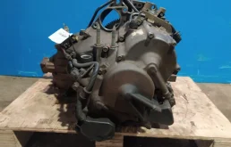 АКПП для Honda CR-V 1998 года на фотографиях