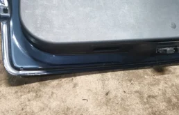 Дверь багажника для Opel Astra 2005 года на фотографиях