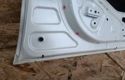 Дверь передняя левая для Toyota Land Cruiser 2011 года на фотографиях