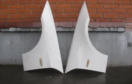 Крылья для BMW 3er 2005 года на фотографиях