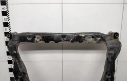 Задний подрамник для Nissan X-Trail 2010 года на фотографиях