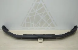 Отбойник капота для Volkswagen Tiguan 2015 года на фотографиях