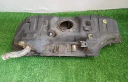 Топливный бак для Kia Rio 2011 года на фотографиях