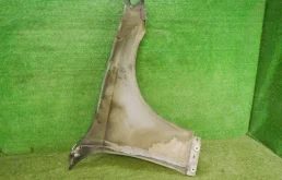 Крыло левое для Mercedes-Benz S class 2015 года на фотографиях