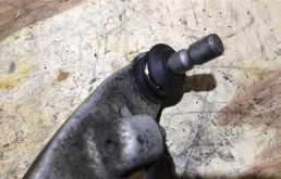 Качающийся рычаг правый для Nissan Teana на фотографиях