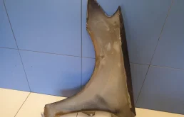 Крыло правое для Mercedes-Benz M class 2009 года на фотографиях