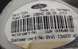 Фонарь внутренний правый для Ford Kuga 2010 года на фотографиях