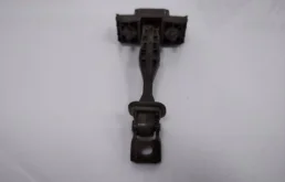 Ограничитель двери передней левой для BMW X5 на фотографиях