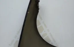 Крыло левое для BMW 3er 2006 года на фотографиях