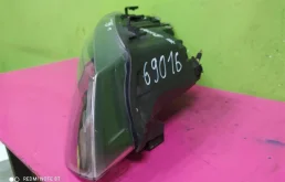 Фара ксенон левая для Volkswagen Polo 2013 года на фотографиях