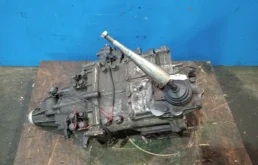 Раздатка для Mitsubishi Pajero 1998 года на фотографиях