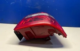 Фонарь правый для Hyundai Tucson 2005 года на фотографиях