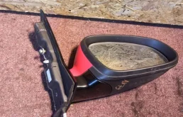 Зеркало боковое правое для Opel Astra 2015 года на фотографиях