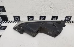 Противотуманка (ПТФ) передняя левая для Volkswagen Passat 2012 года на фотографиях