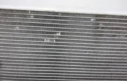 Радиатор кондиционера для Nissan Qashqai 2017 года на фотографиях