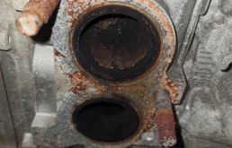 Двигатель для Subaru Legacy 2008 года на фотографиях