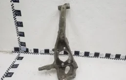 Кулак поворотный правый для Porsche Macan на фотографиях