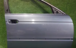 Дверь передняя правая для BMW 5er 2000 года на фотографиях