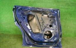 Двери для Audi Q8 на фотографиях