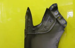 Крылья для Toyota Land Cruiser 2008 года на фотографиях