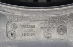 Вентилятор радиатора охлаждения ДВС для Audi A4 2011 года на фотографиях