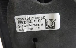 Стекла и зеркала для Volkswagen Polo 2019 года на фотографиях