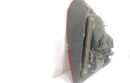 Фонарь внутренний правый для Toyota Land Cruiser 2014 года на фотографиях