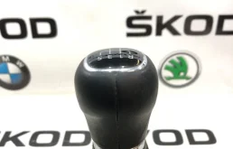 Ручка МКПП для Skoda Octavia 2014 года на фотографиях