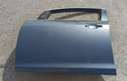 Двери для Opel Astra 2004 года на фотографиях